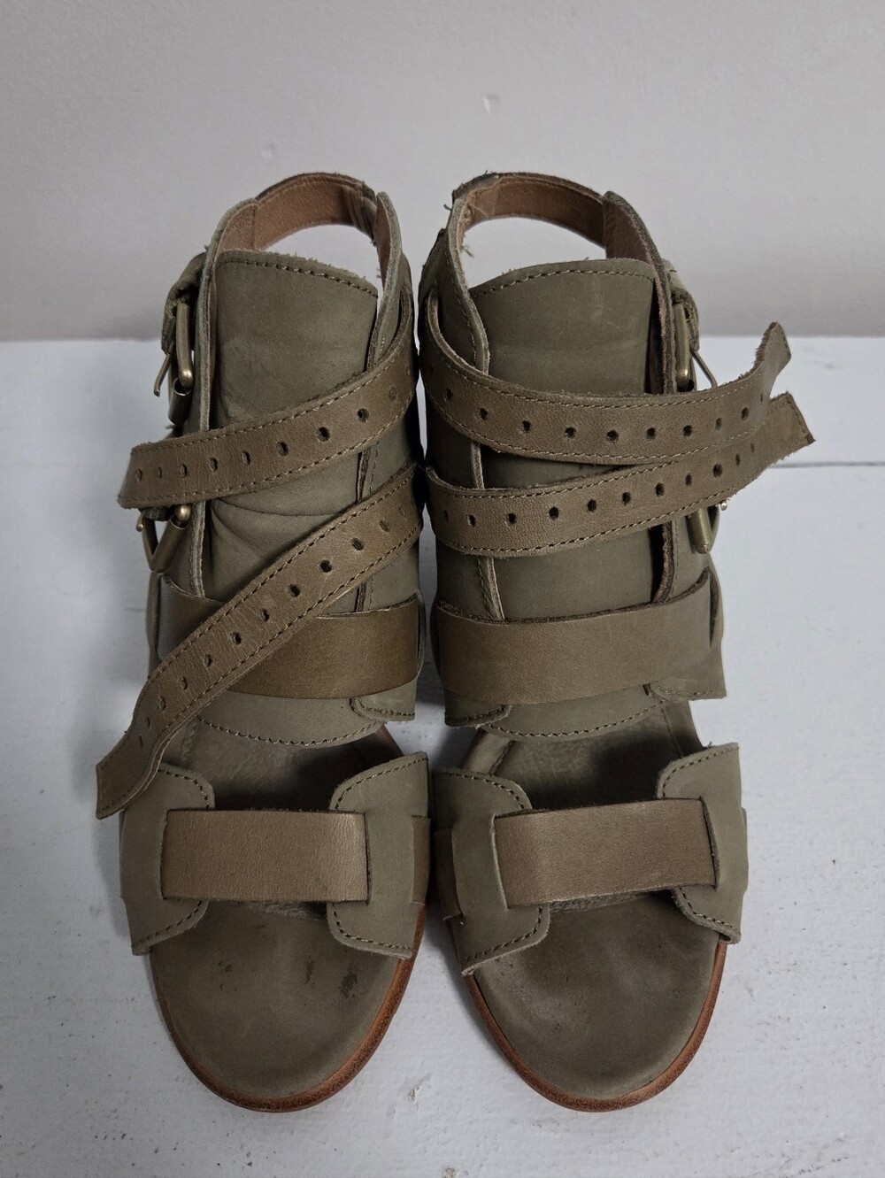 Sorel Sandals Size Size 6.5